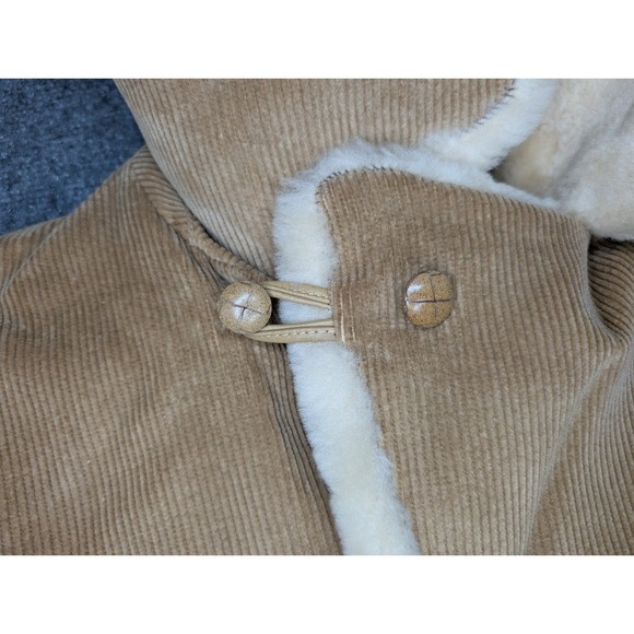 NICE Vintage 1970s Corduroy Coat Men 40 Tan Corduroy Faux Fur Collar Yugoslavia - Picture 8 of 11